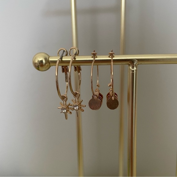 3/$25 Earring bundle - Picture 3 of 3